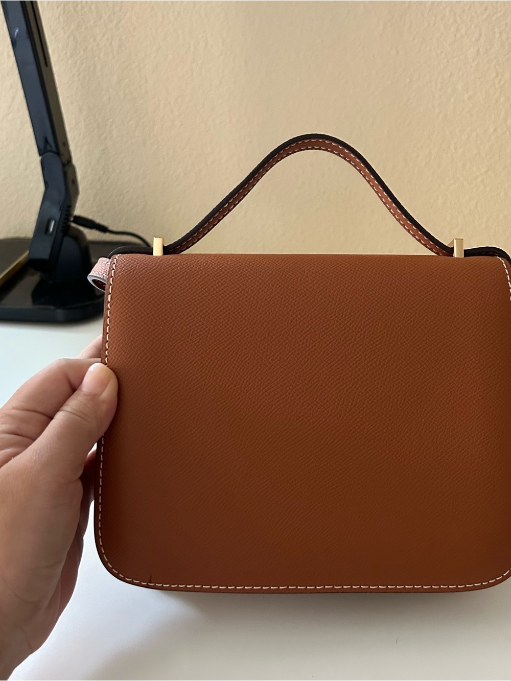 19cm Golden Brown Epsom Leather H Box - Picture 5 of 8
